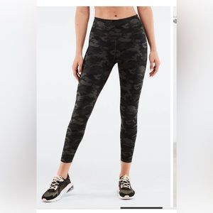Fabletics Define Powerhold camoflauge leggings